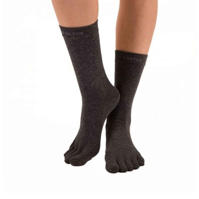https://plugin.myshop.com/images/shop1508200.pictures.toe-socks-silver-mid-calf-black-2_1_11_2.jpg