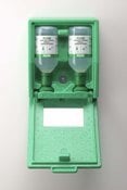 Plum Oogspoelstation stofdichte wandbox met 2 x 500 ml flessen
