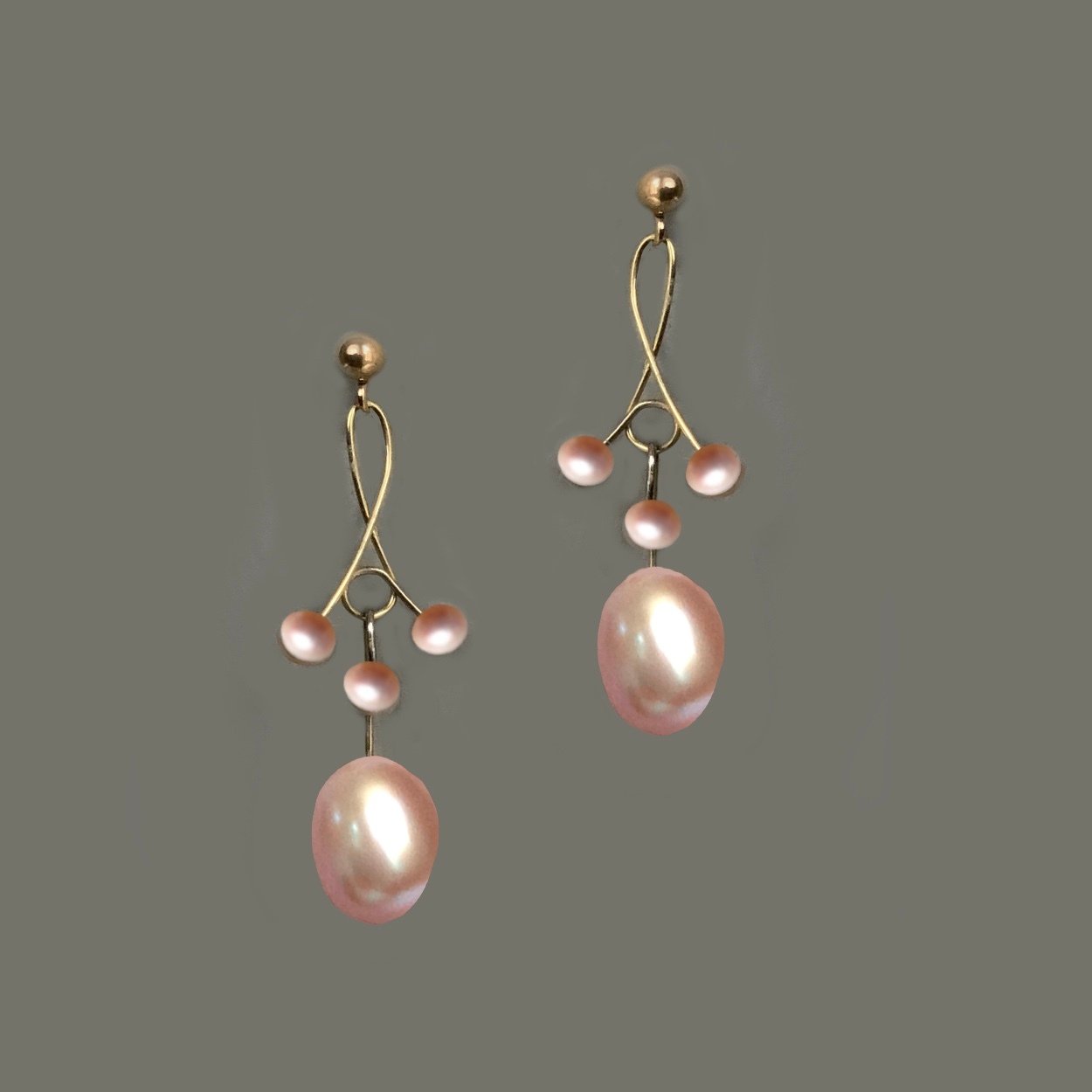 965-Pareloorbellen-goud-roze-parels-Eline-roze