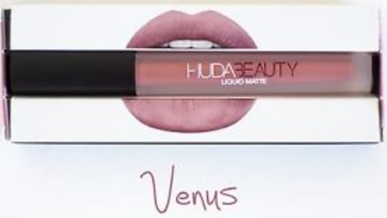 Lipstick gloss Hudabeauty matte bruin
